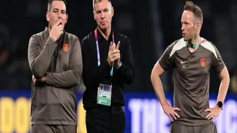 安徽立法明确：游泳必进校园体育课堂